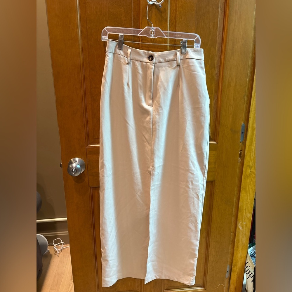 NWT Bobbles & Lace Women’s Late Again Skirt in Color Wheat Size Large